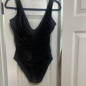 Elegant Black Women's Swimsuit